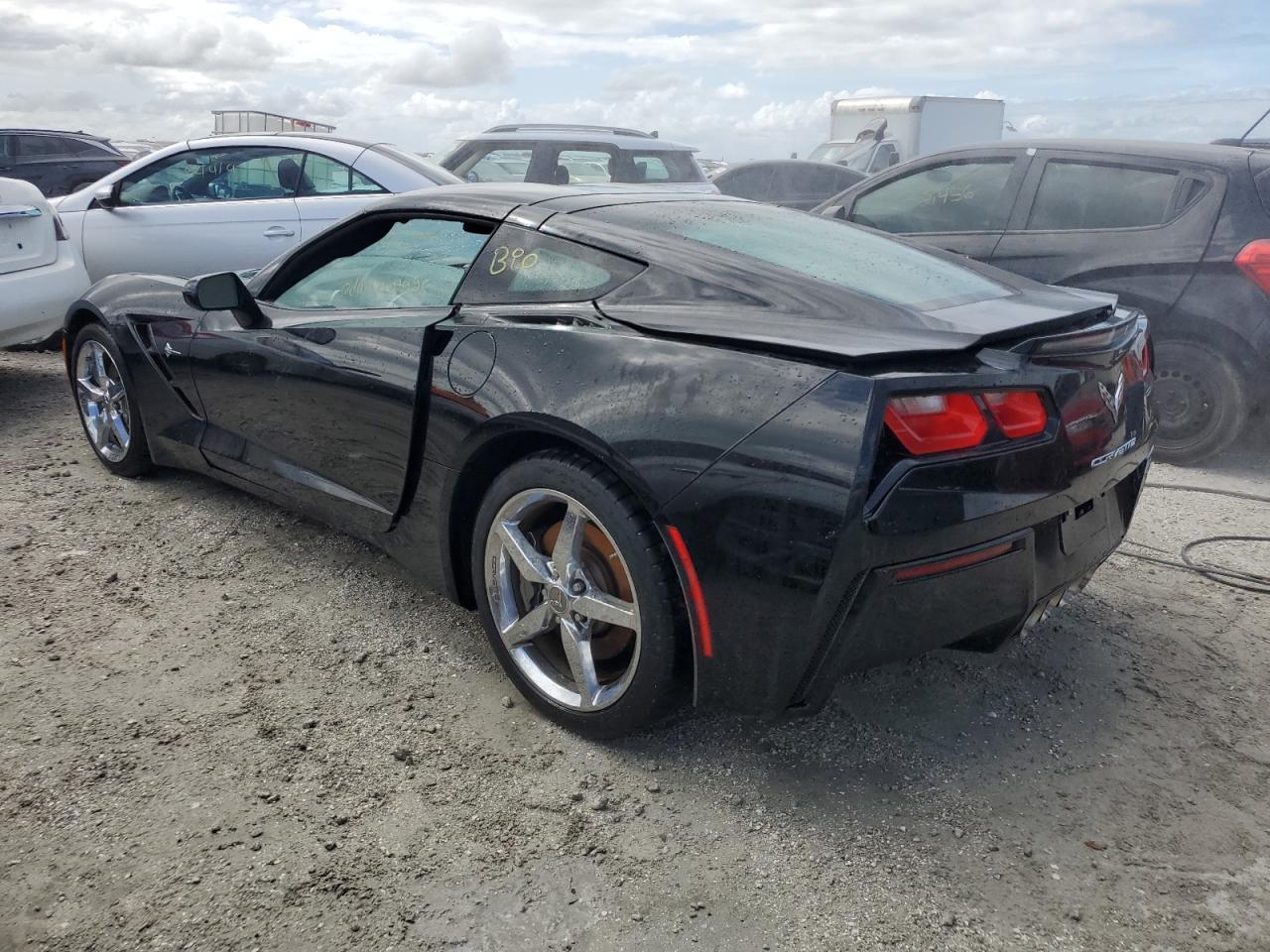2014 Chevrolet Corvette - Image 2