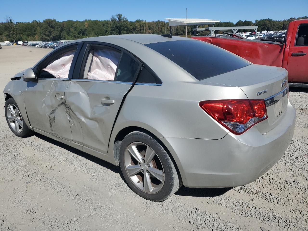 2013 Chevrolet Cruze - Image 2