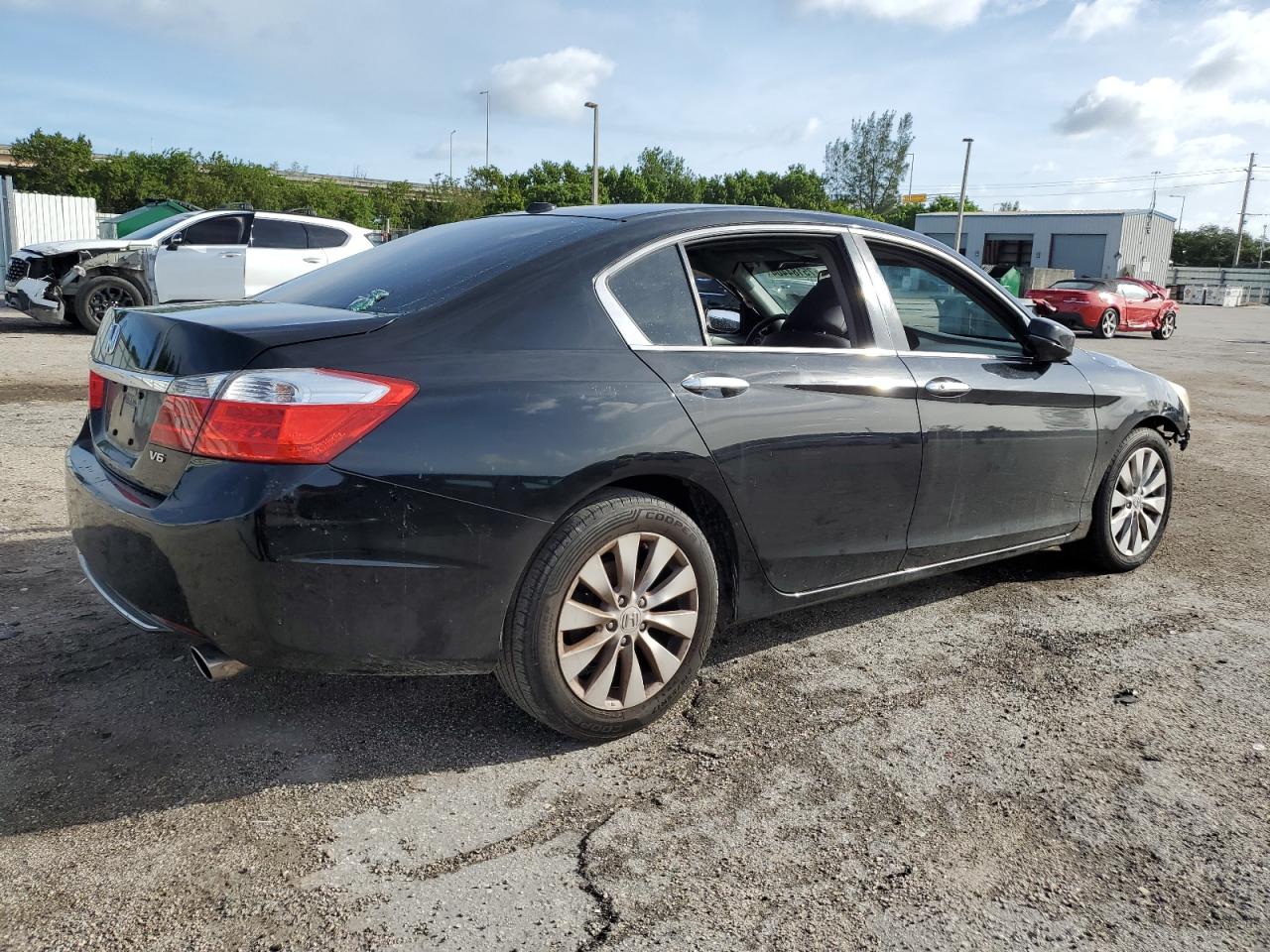 2014 Honda Accord - Image 3
