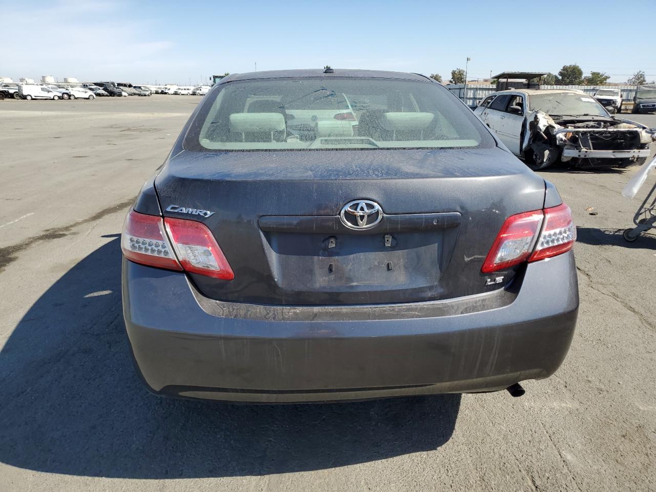 4T1BF3EK5BU600815 2011 Toyota Camry Base