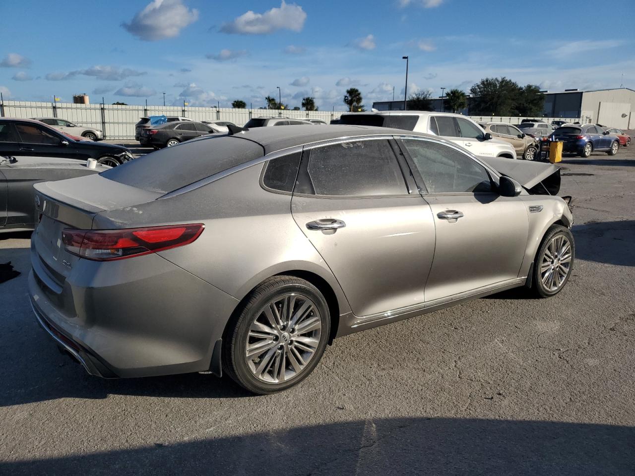 2017 Kia Optima - Image 3