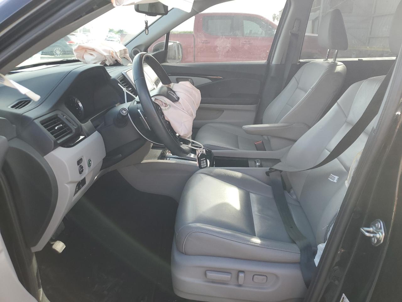 2017 Honda Pilot - Image 7