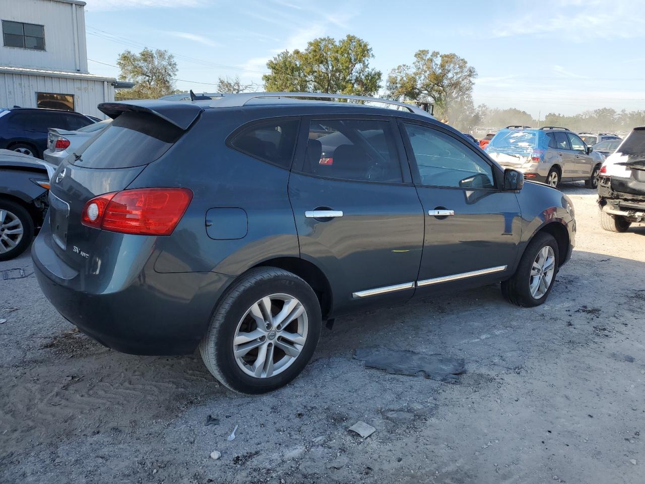 2012 Nissan Rogue - Image 3