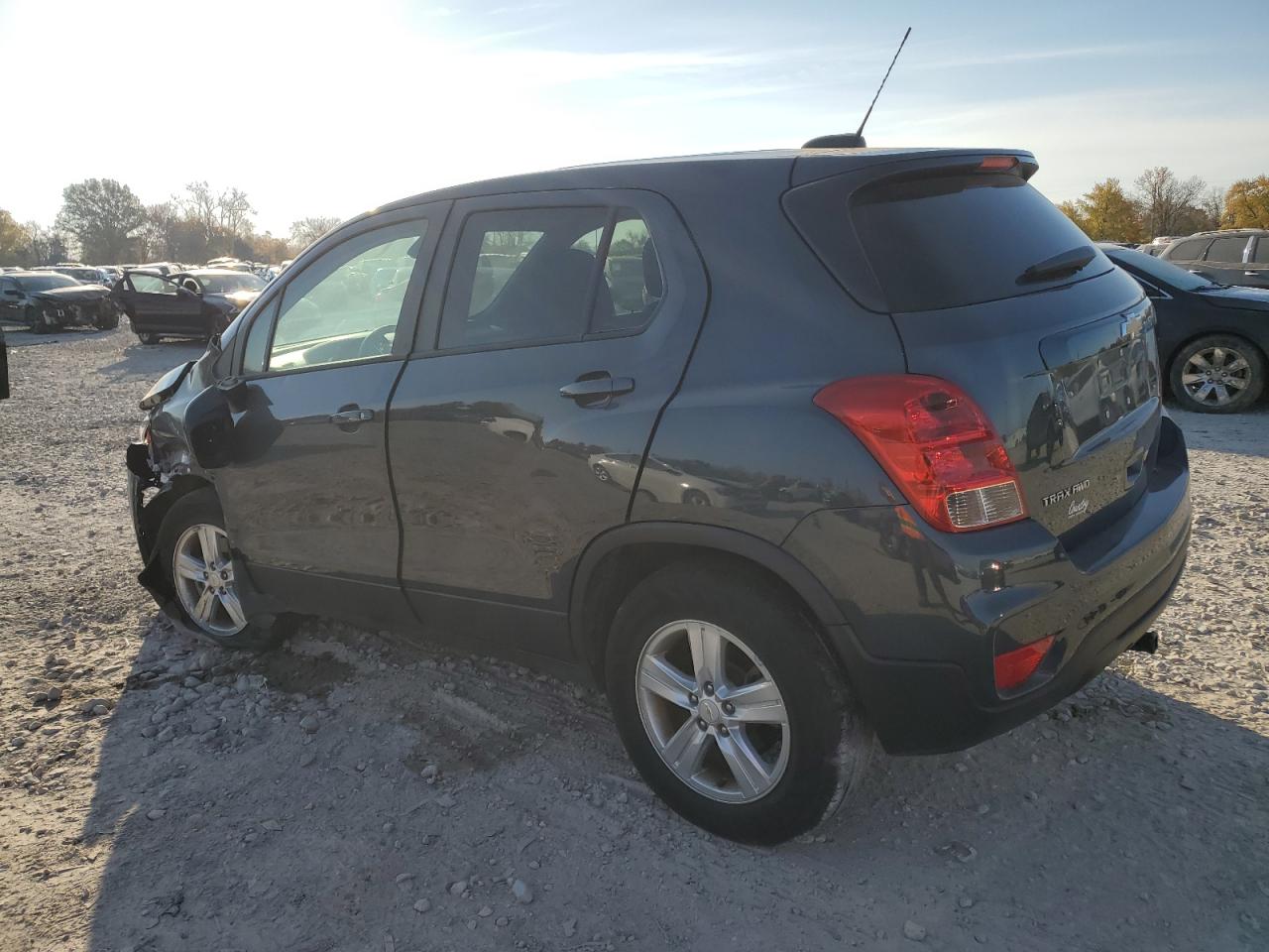 VIN KL7CJNSB4MB305370 2021 CHEVROLET TRAX no.2