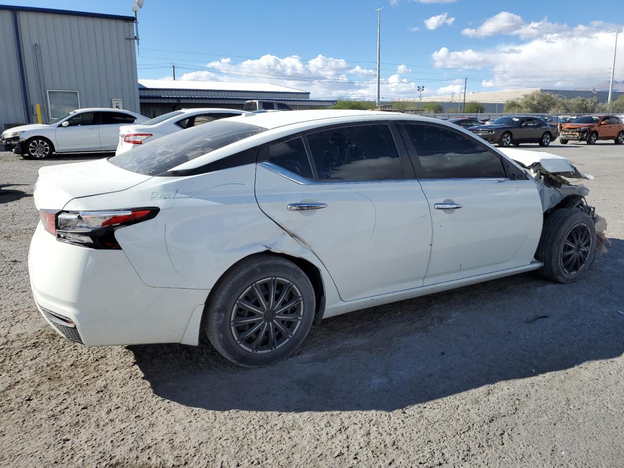 VIN 1N4BL4BV8KC101956 2019 NISSAN ALTIMA no.3