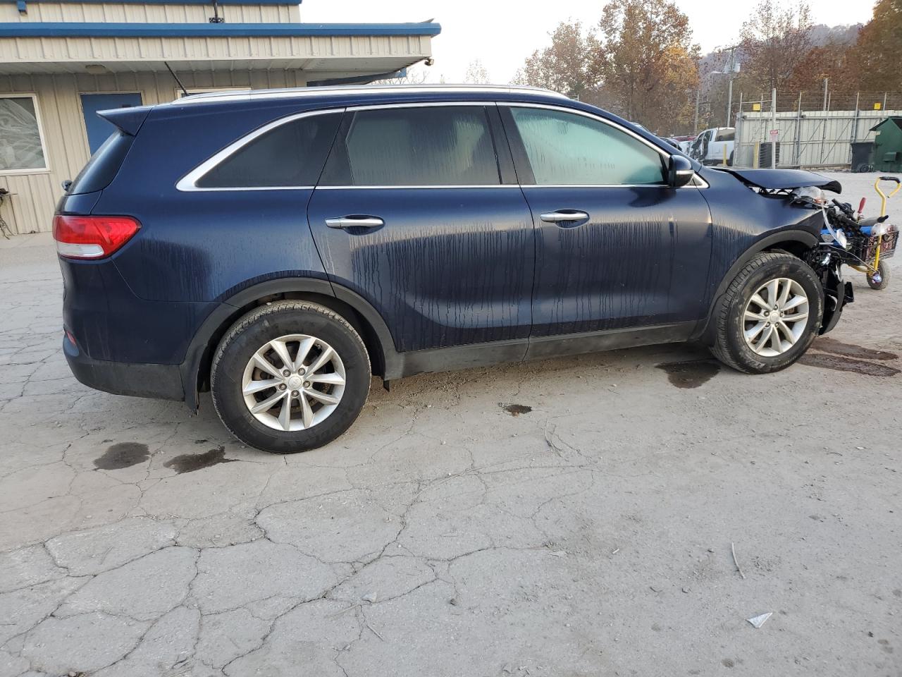 2016 Kia Sorento - Image 3