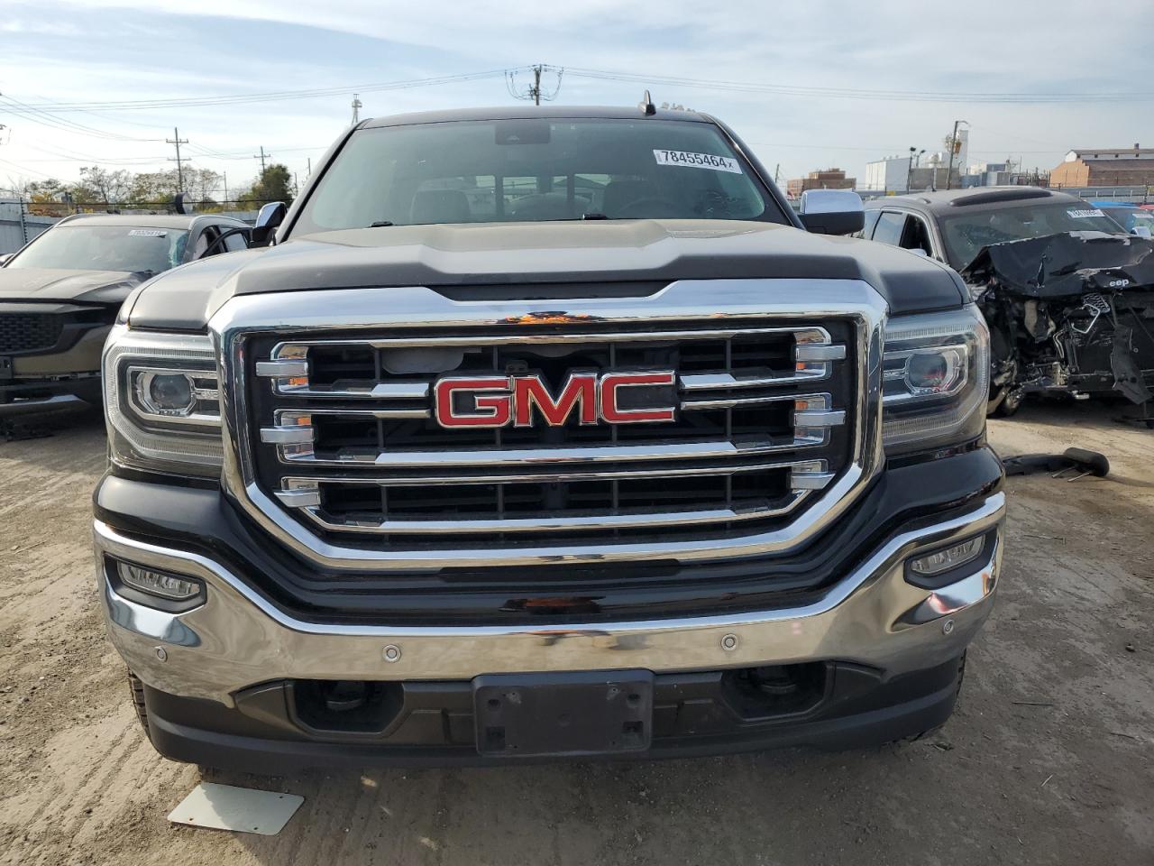 2017 GMC Sierra - Image 5