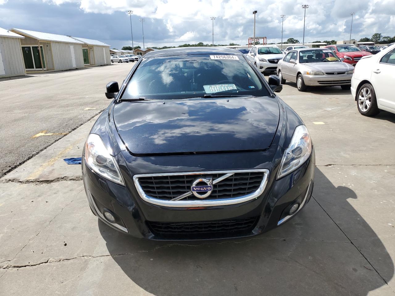 2012 Volvo C70 - Image 5