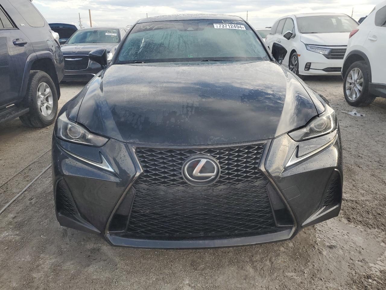 2017 Lexus IS - Image 5