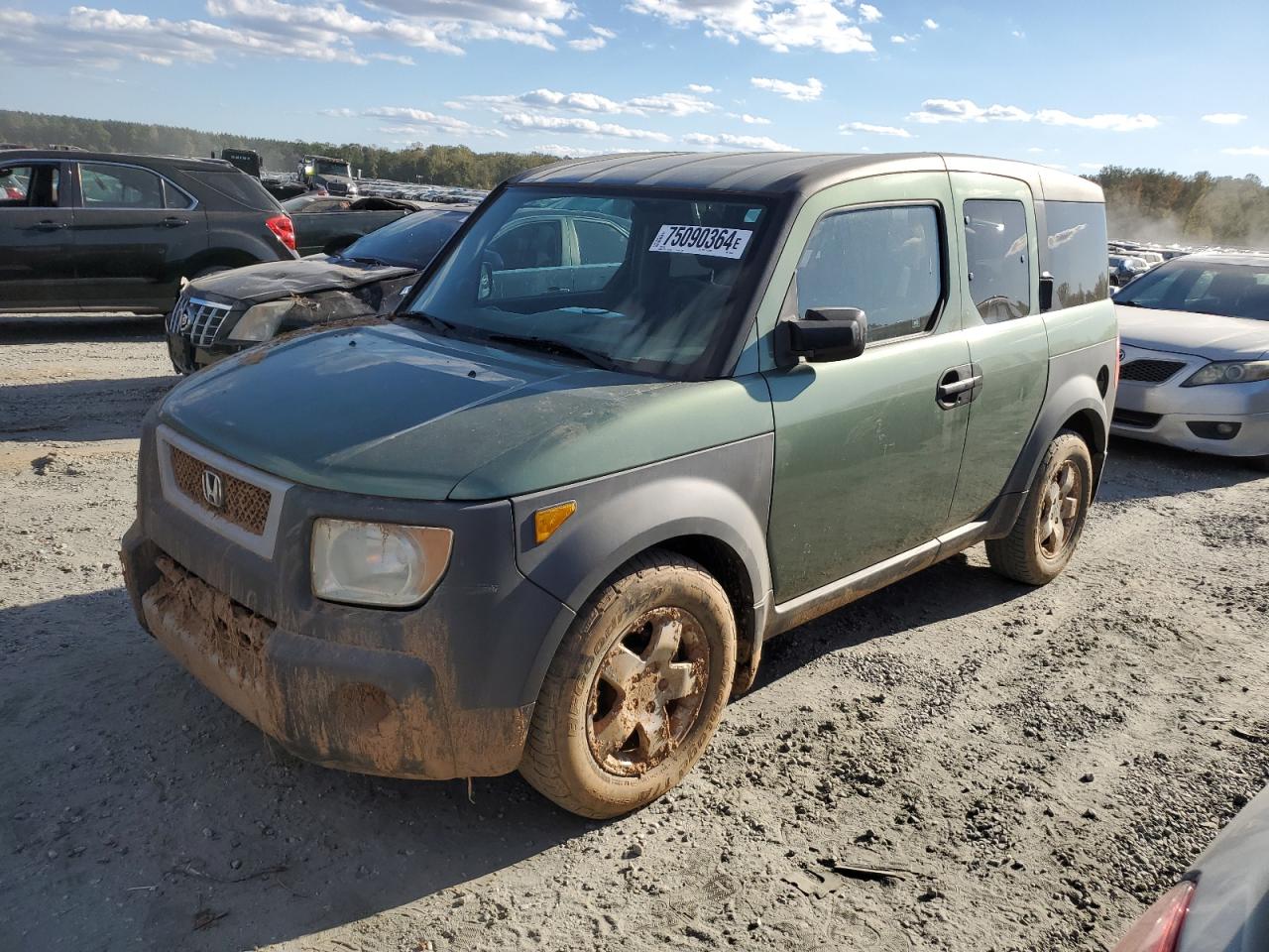 2004 Honda Element - Image 1