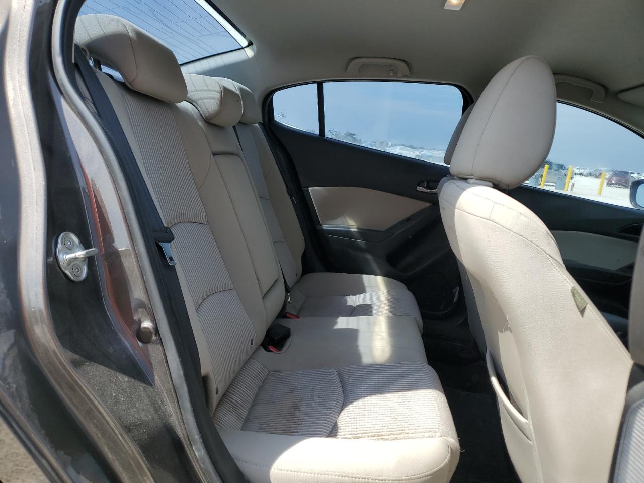 2014 Mazda 3 Touring VIN: JM1BM1V78E1122812 Lot: 75250684