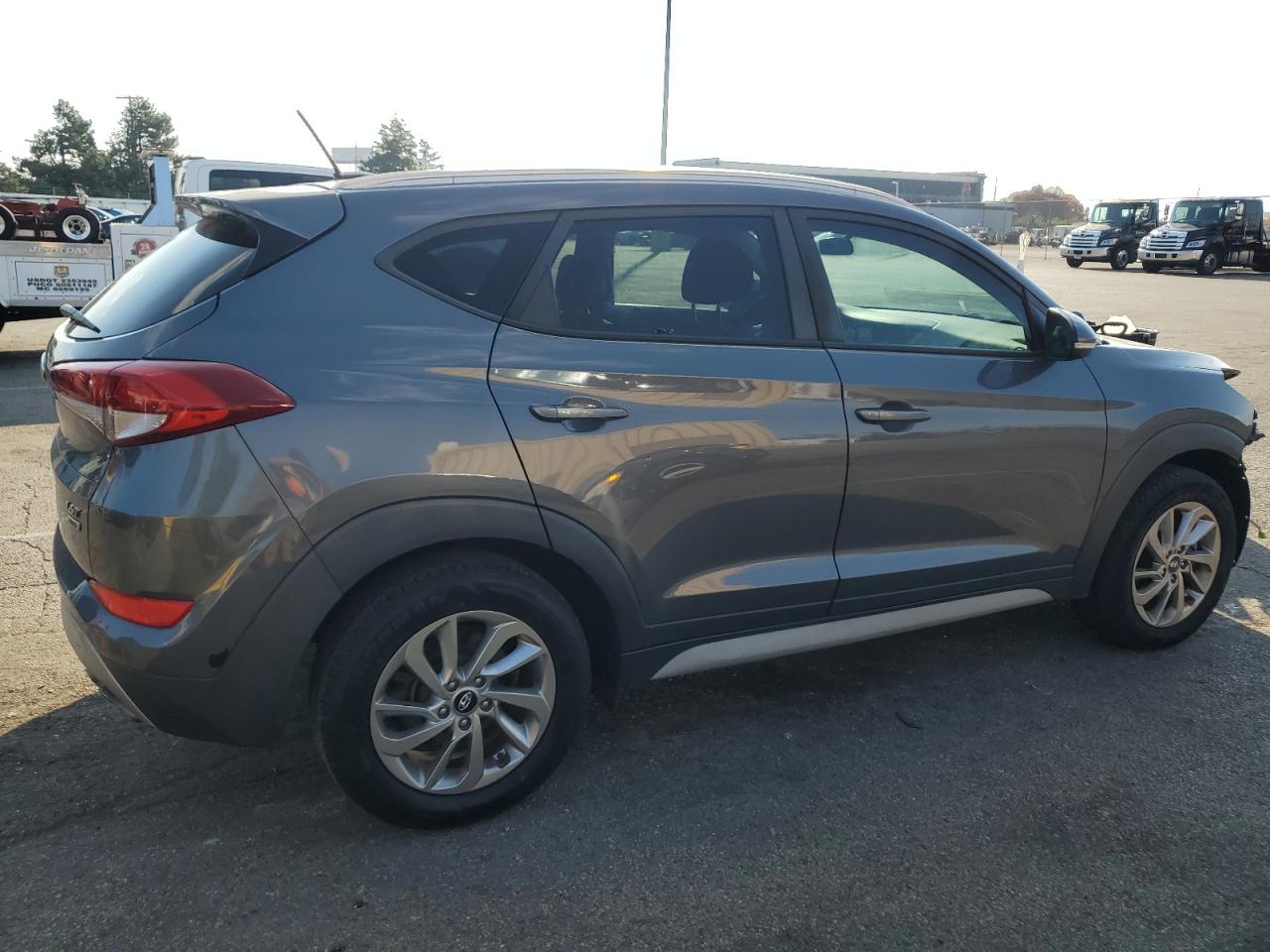 2017 Hyundai Tucson - Image 3
