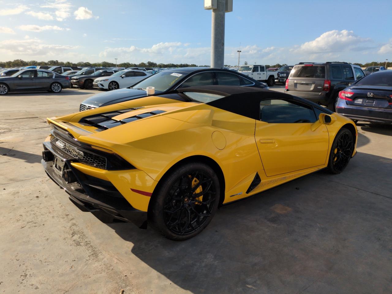 2023 Lamborghini Huracan Evo VIN: ZHWUT5ZF1PLA23321 Lot: 74672934