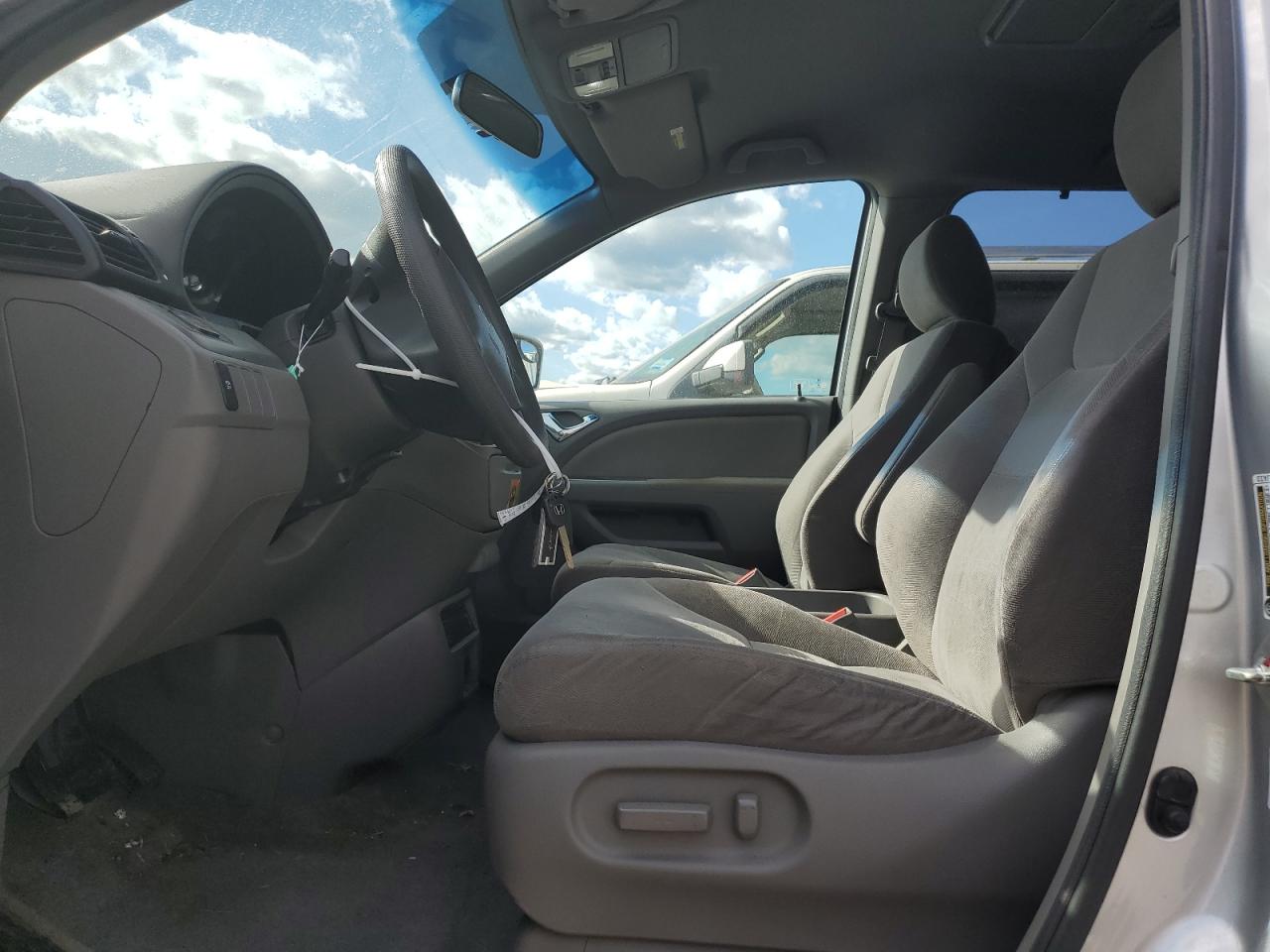 2010 Honda Odyssey Ex VIN: 5FNRL3H51AB083778 Lot: 74553594