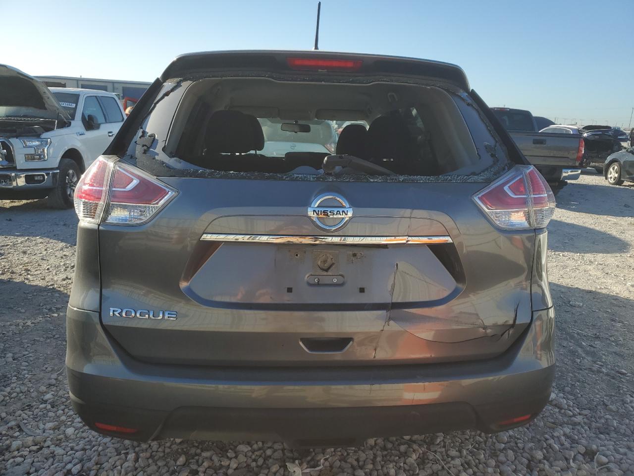 2016 Nissan Rogue - Image 6