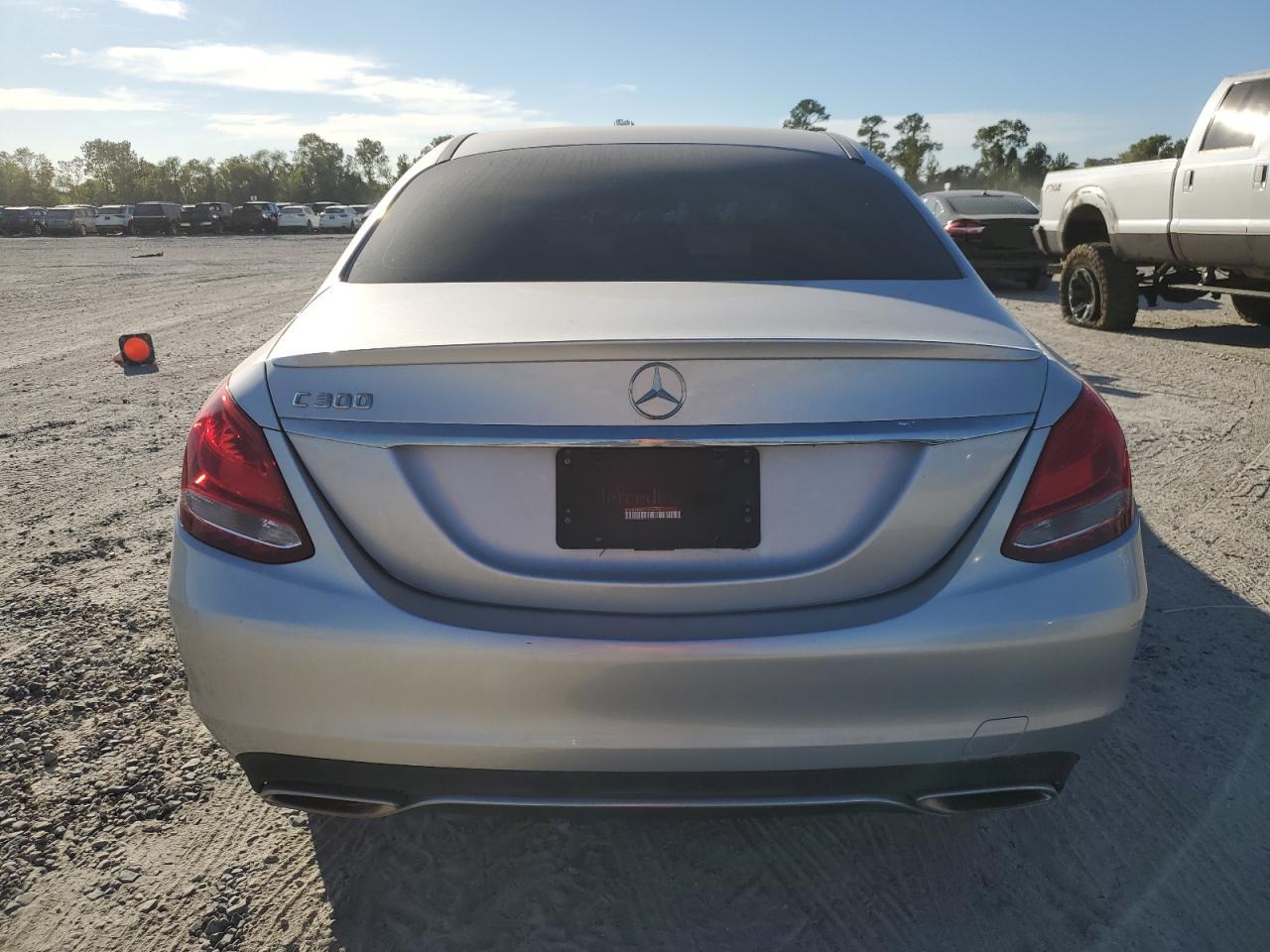 VIN 55SWF4JB7FU071978 2015 MERCEDES-BENZ C-CLASS no.6