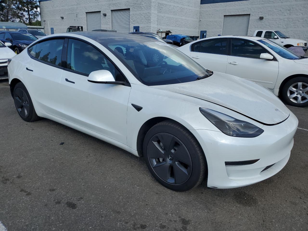 VIN 5YJ3E1EA1PF598293 2023 TESLA MODEL 3 no.4