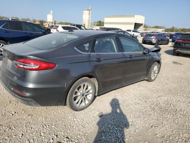 3FA6P0LU7LR188806 Ford Fusion S 3