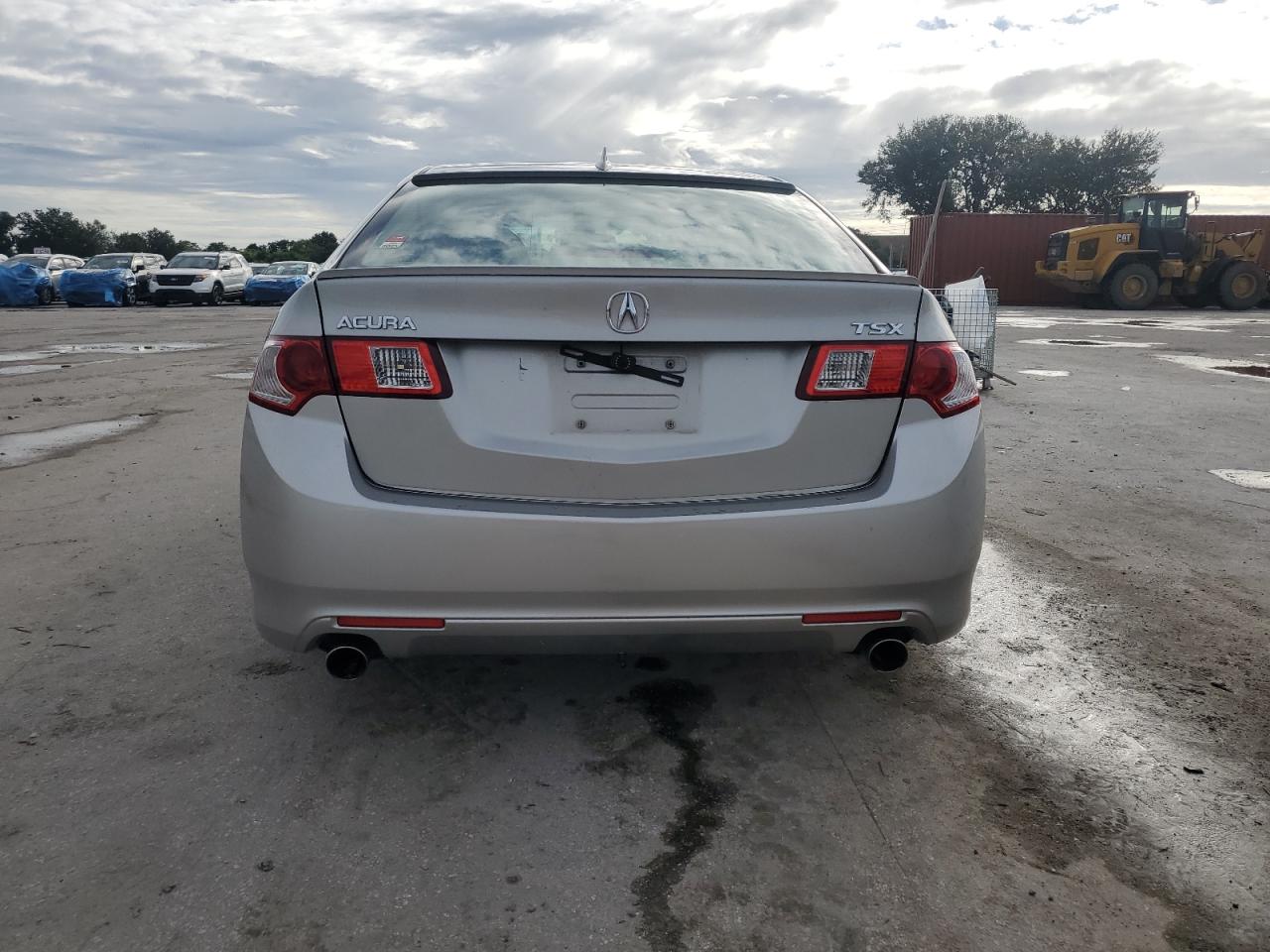 JH4CU2F60AC007165 2010 Acura Tsx