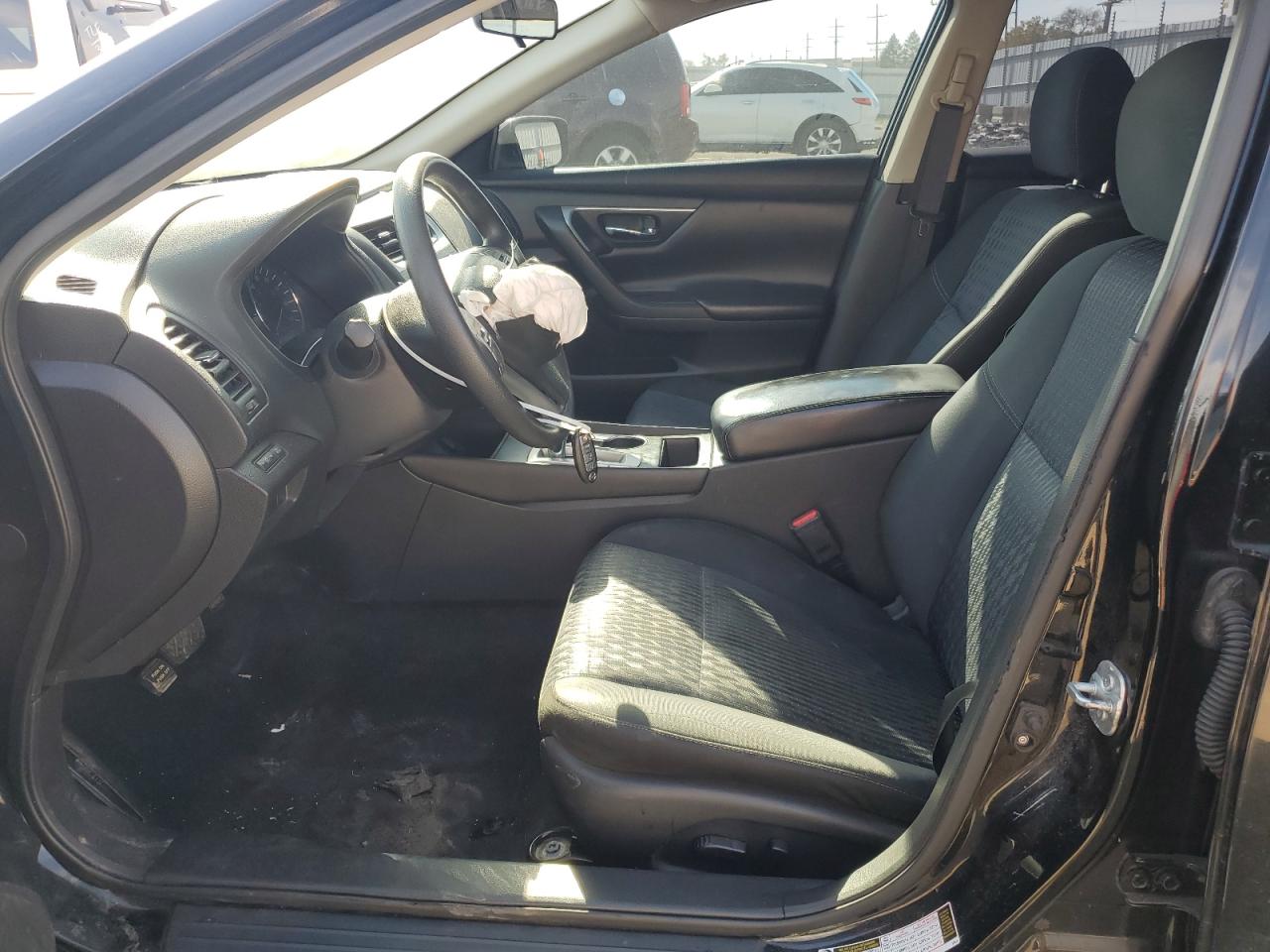 2016 Nissan Altima - Image 7