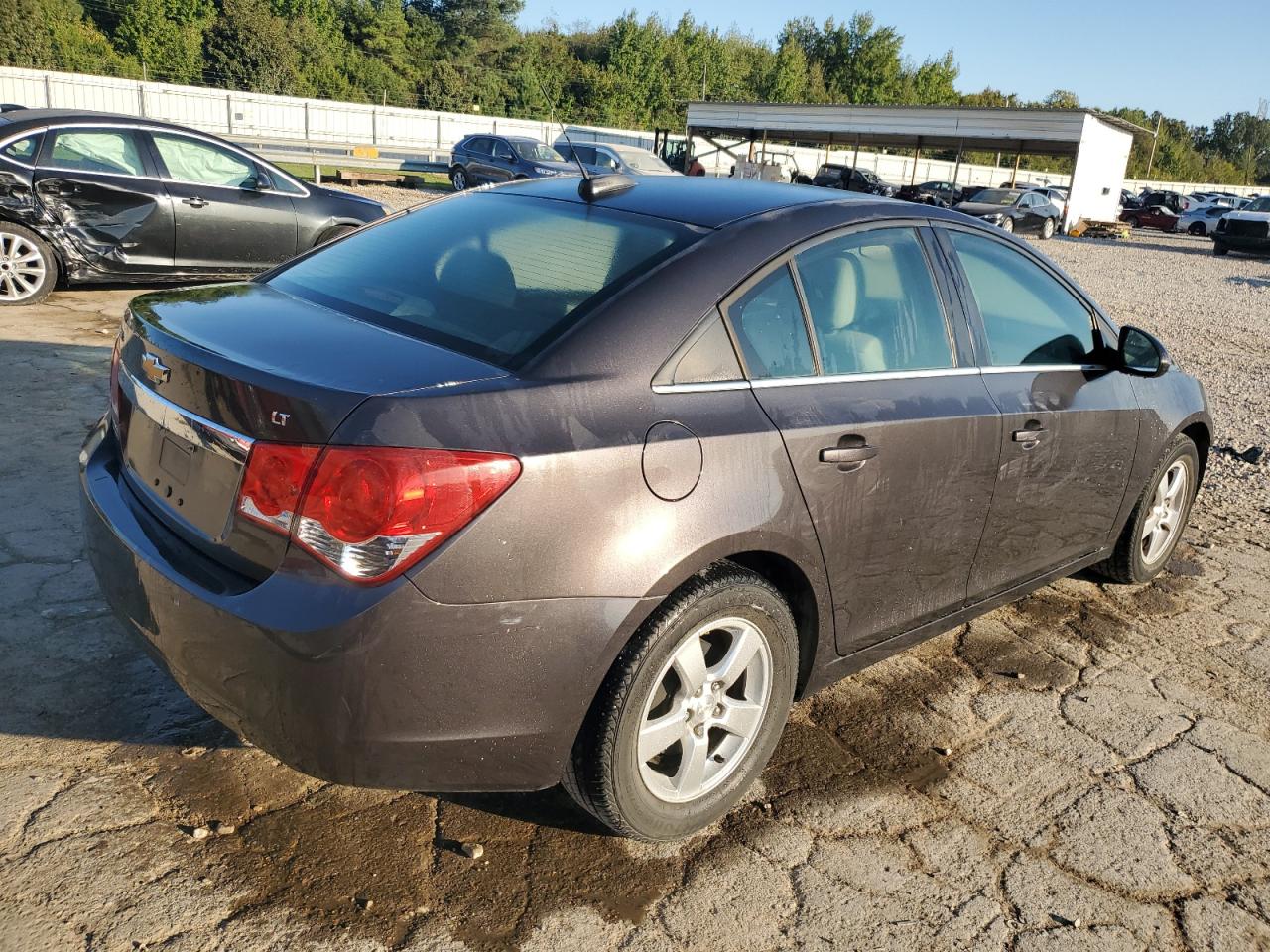2015 Chevrolet Cruze - Image 3