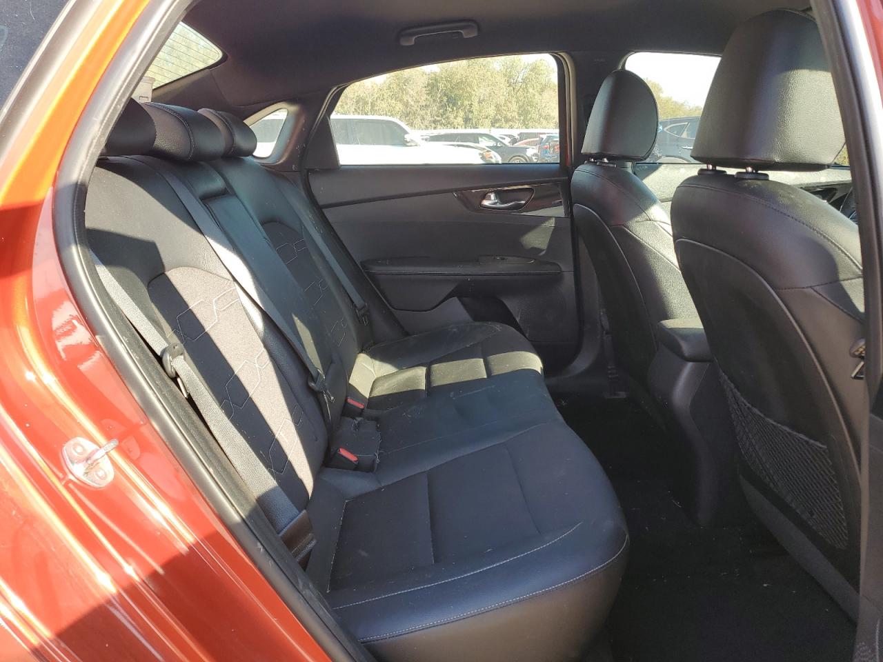 2021 Kia Forte - Image 10