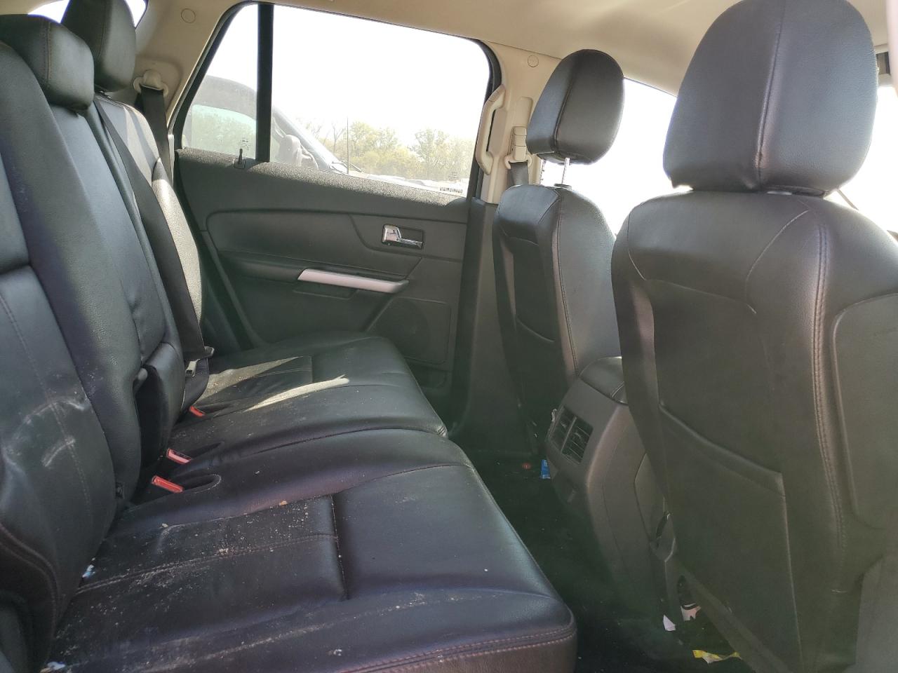 2014 Ford Edge - Image 10