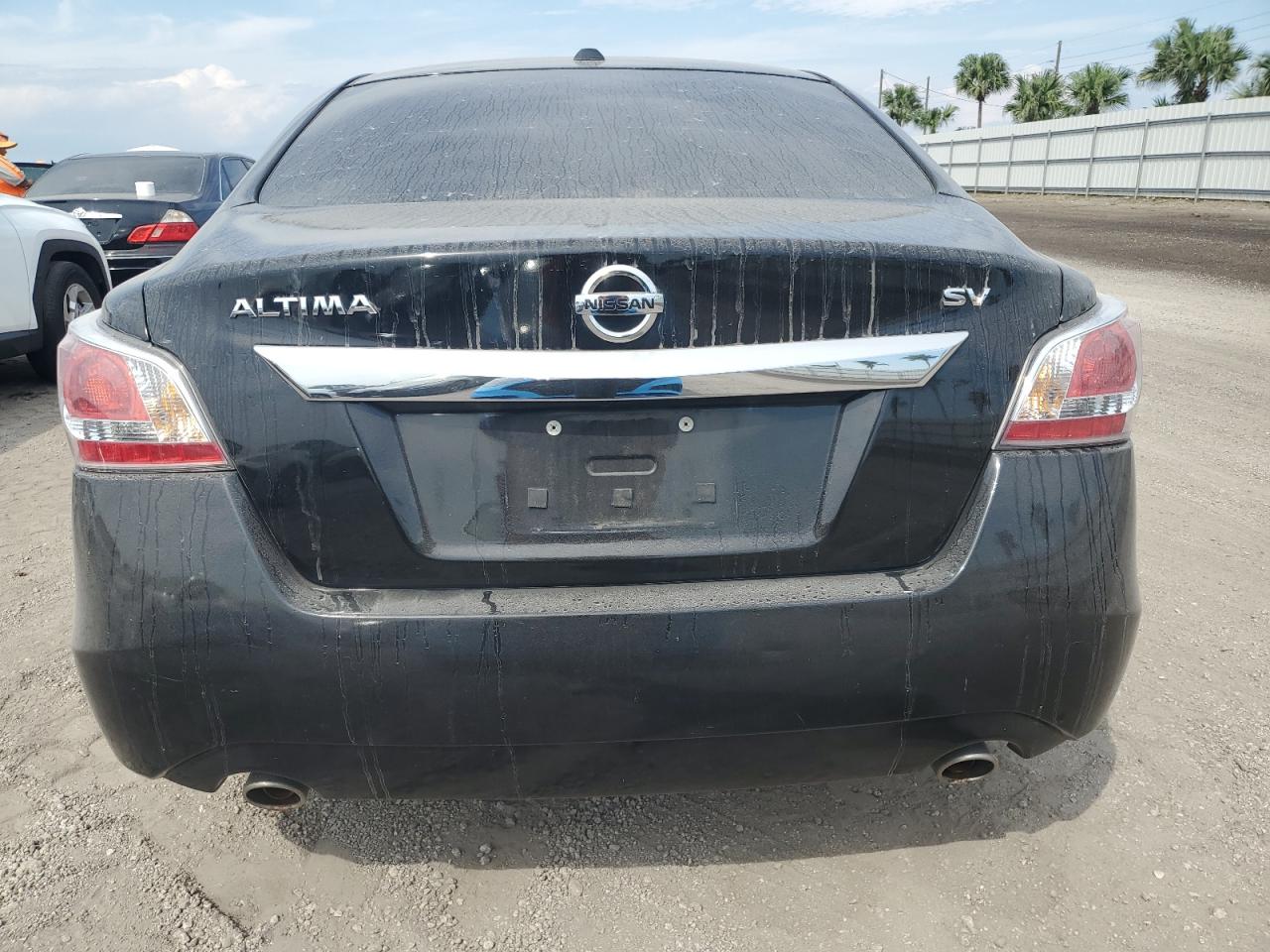 2015 Nissan Altima - Image 6