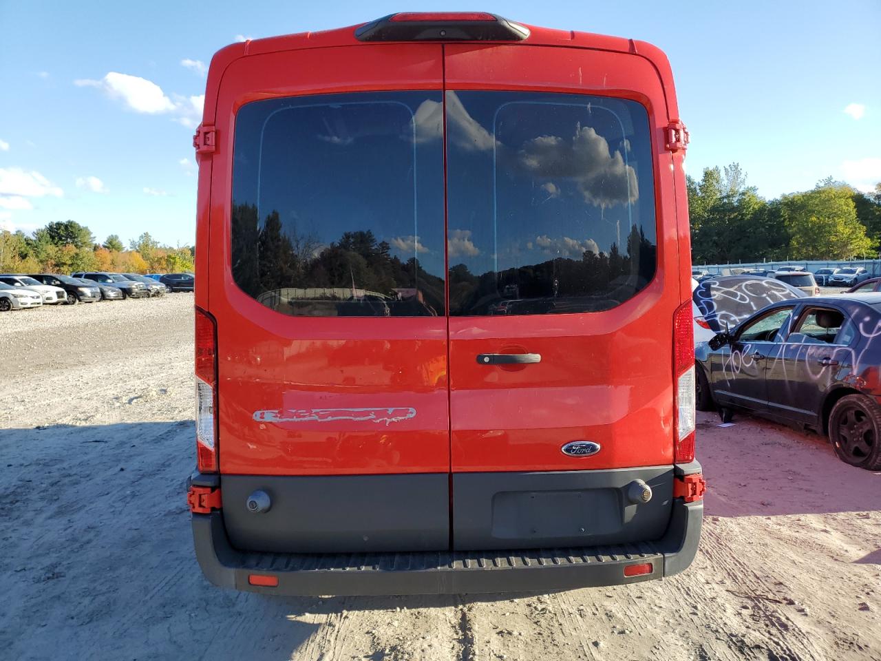 1FTYR2CM3JKA20946 2018 Ford Transit T-250