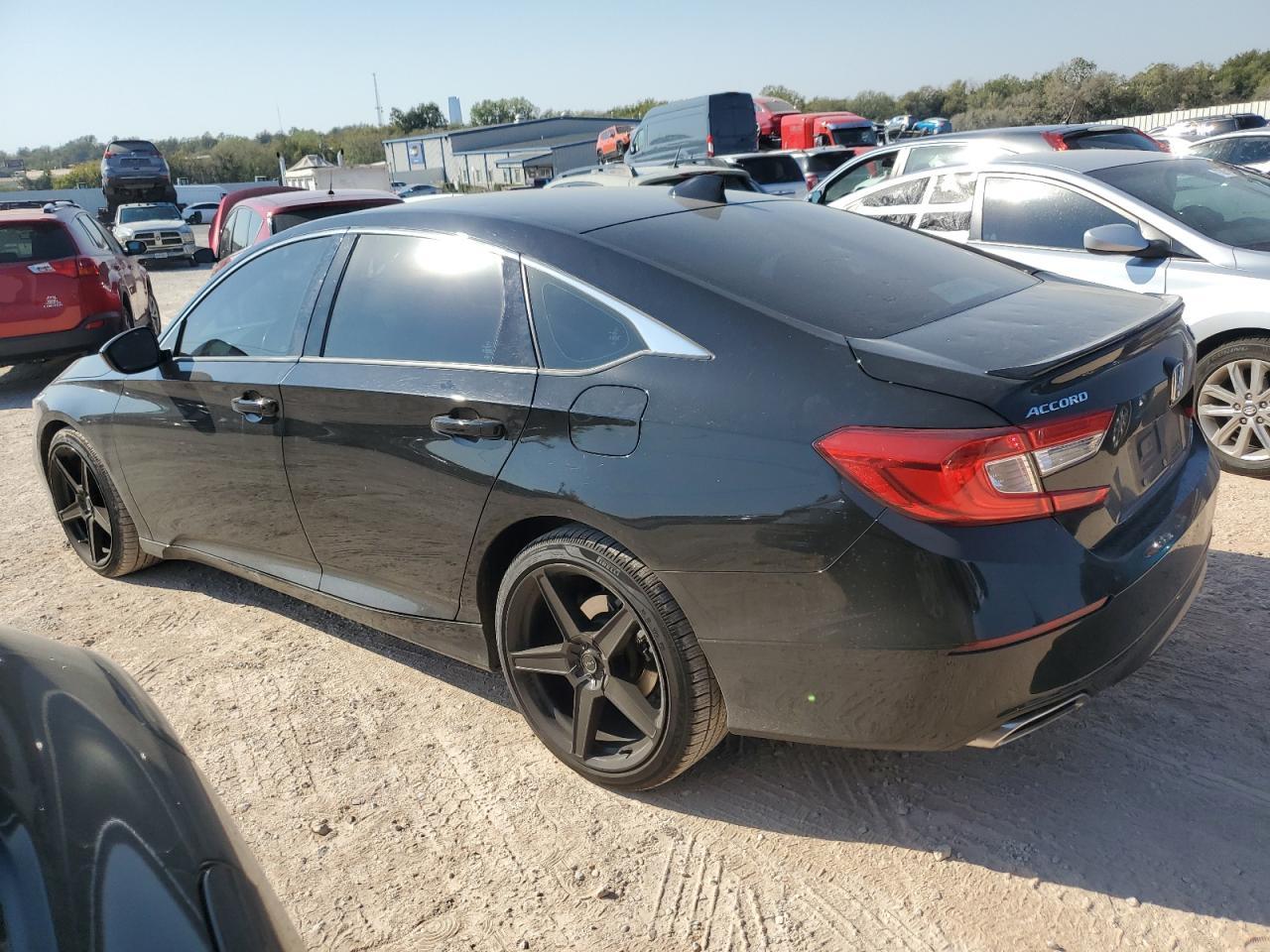 2020 Honda Accord - Image 2