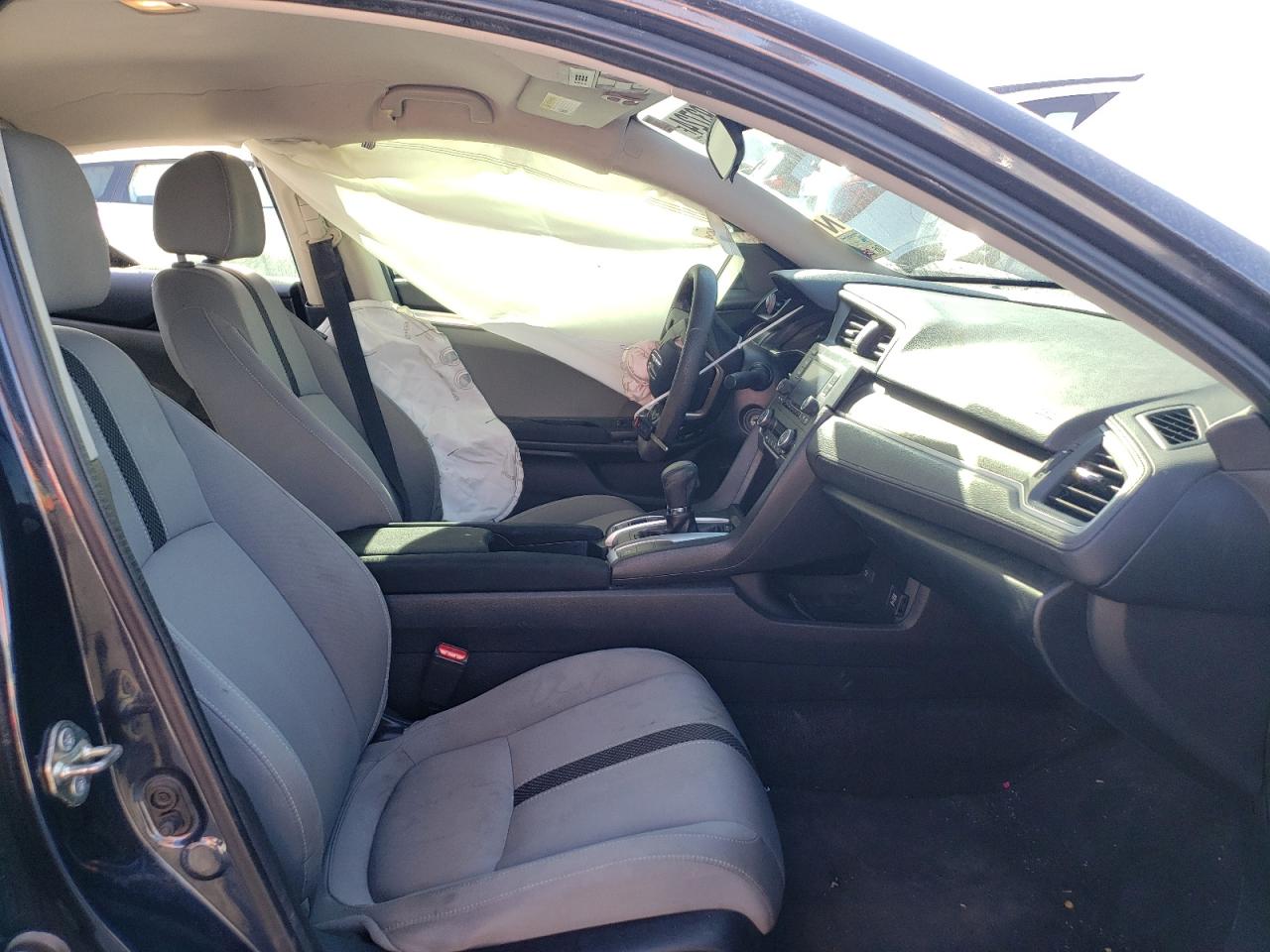 2019 Honda Civic - Image 7