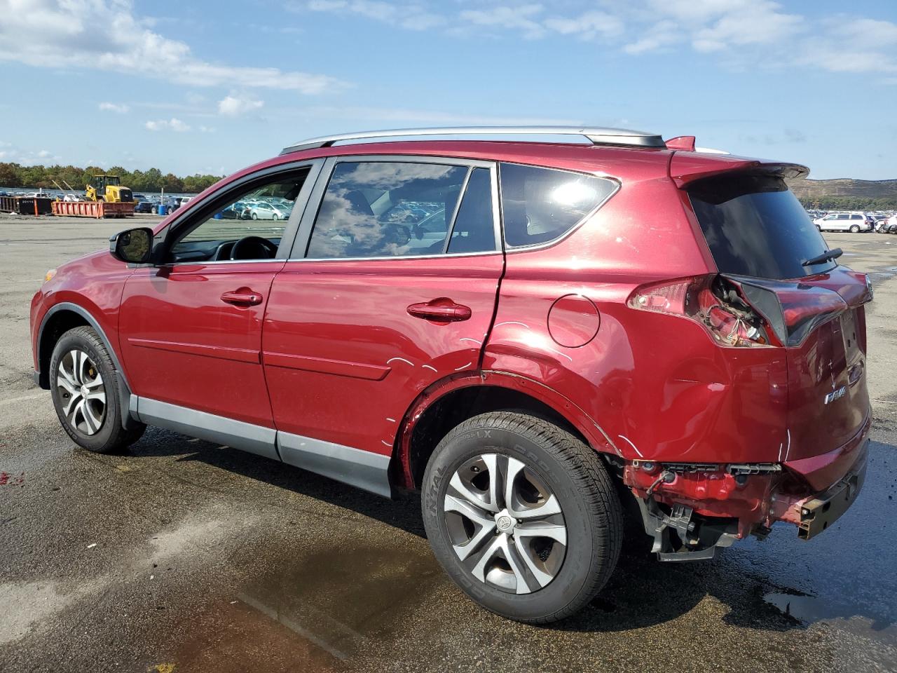 2T3BFREV1JW761925 2018 TOYOTA RAV 4 - Image 2