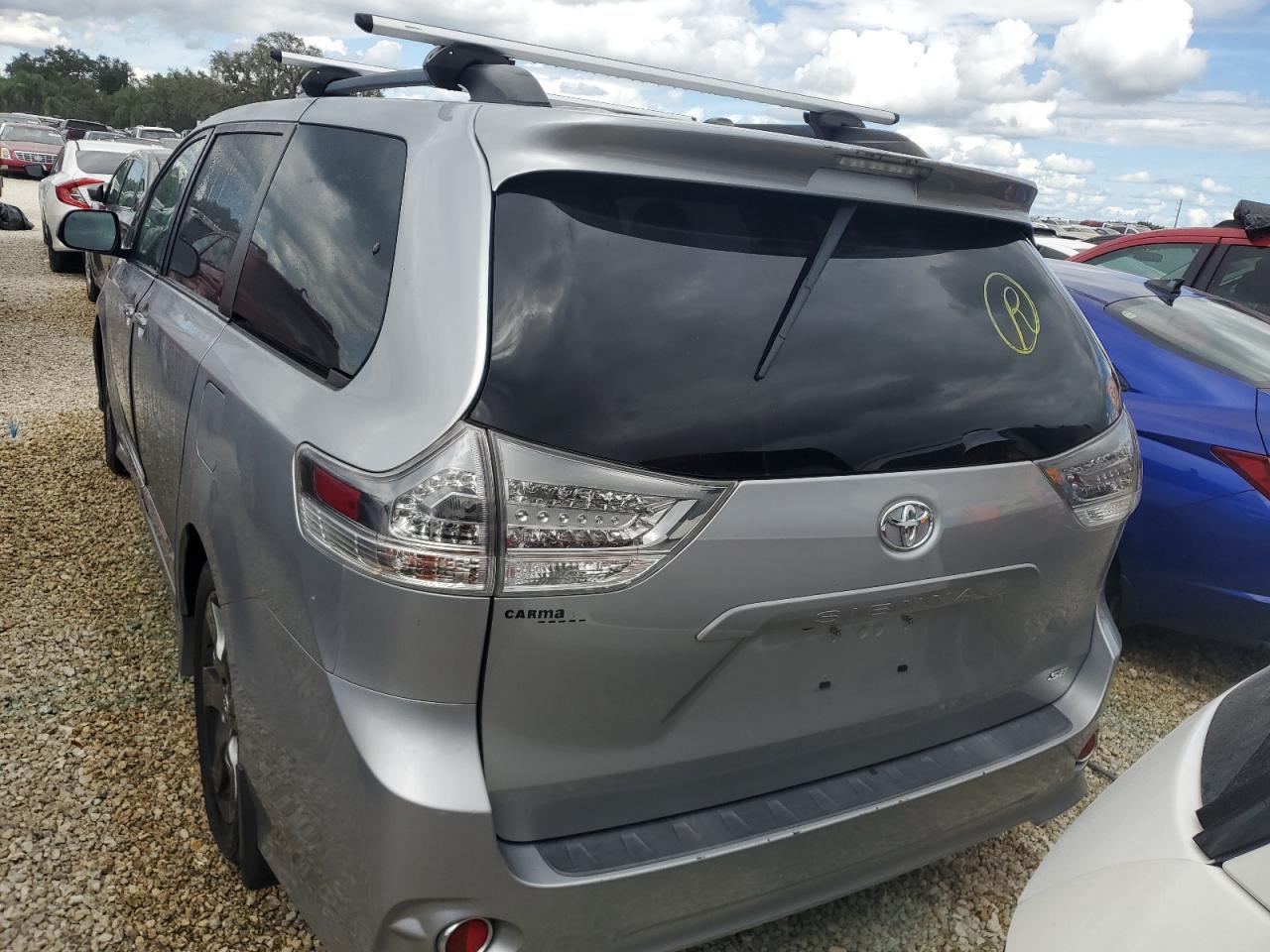 2016 Toyota Sienna - Image 6