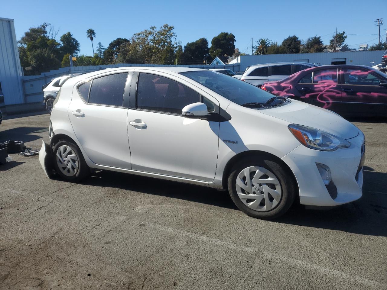 VIN JTDKDTB35G1120273 2016 TOYOTA PRIUS no.4