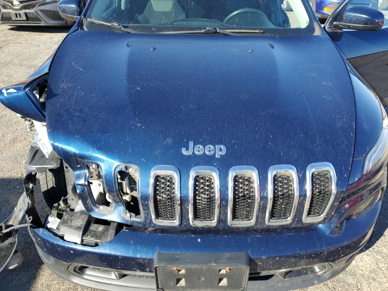 2018 Jeep Cherokee Latitude VIN: 1C4PJLCB5JD604986 Lot: 76278574