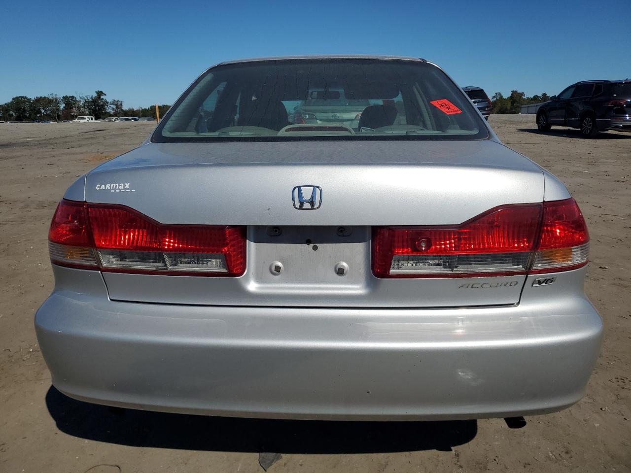 1HGCG16522A030021 2002 Honda Accord Ex