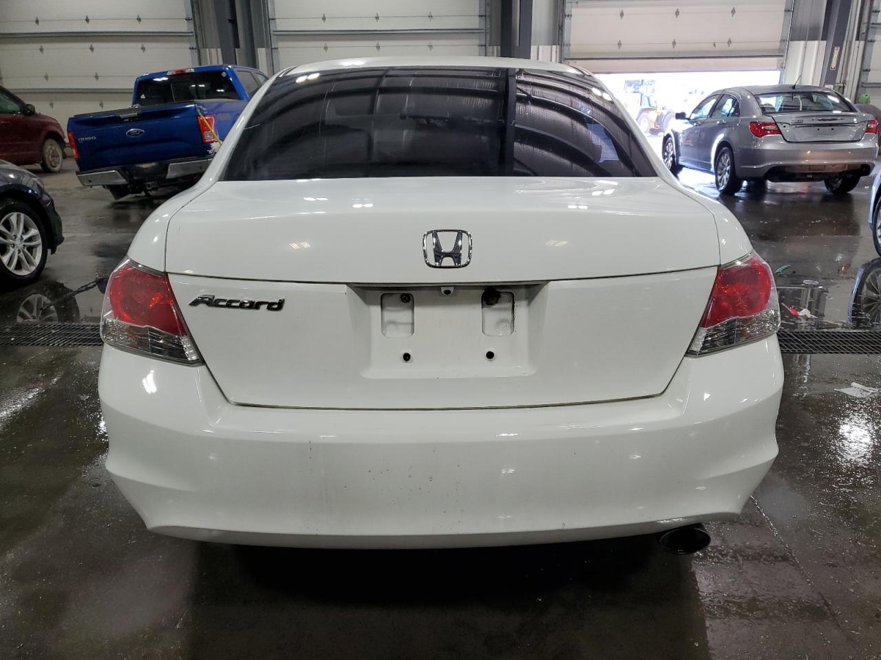 1HGCP2F46AA028901 2010 Honda Accord Lxp