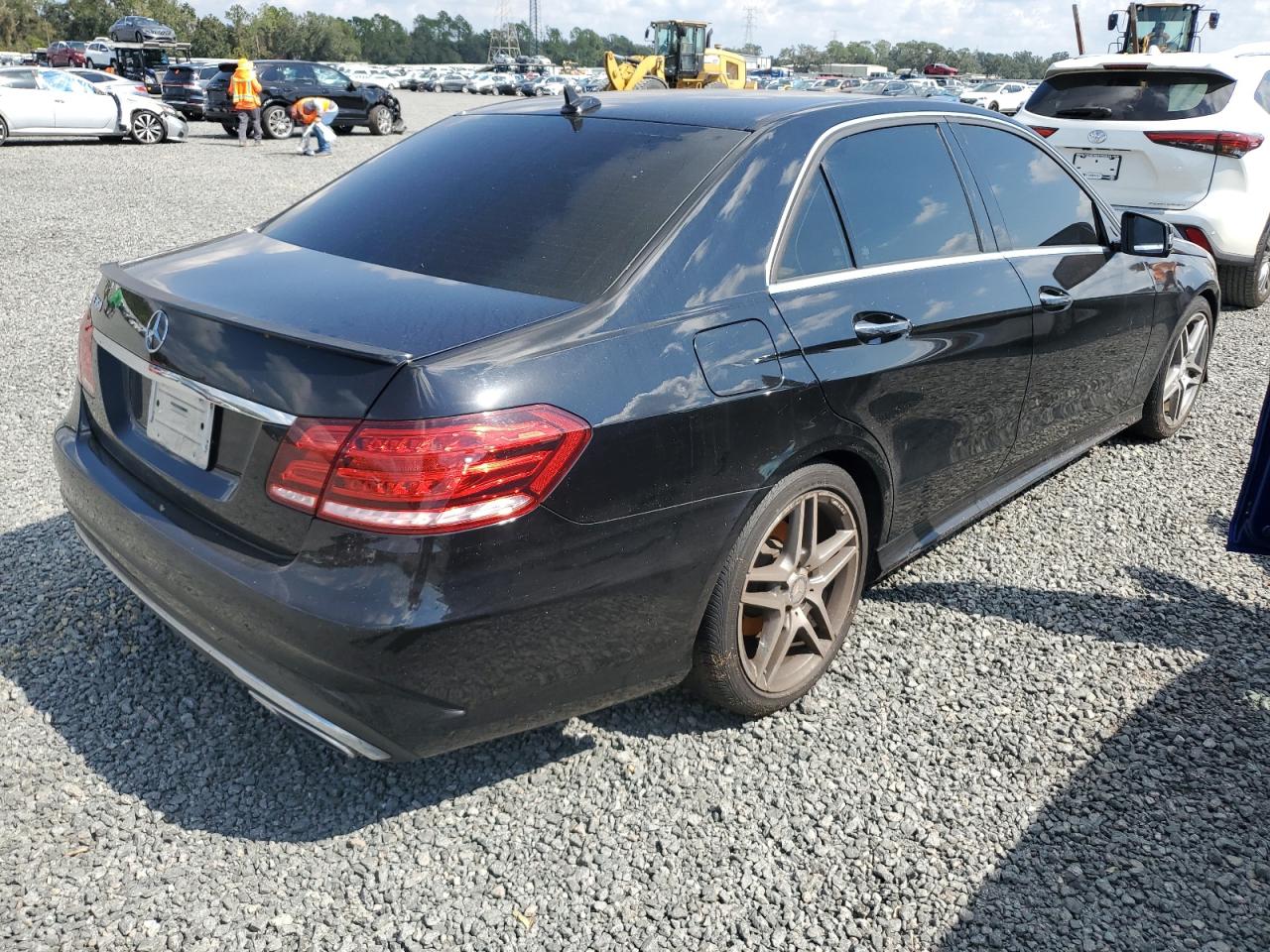 VIN WDDHF5KB8FB104624 2015 MERCEDES-BENZ E-CLASS no.3