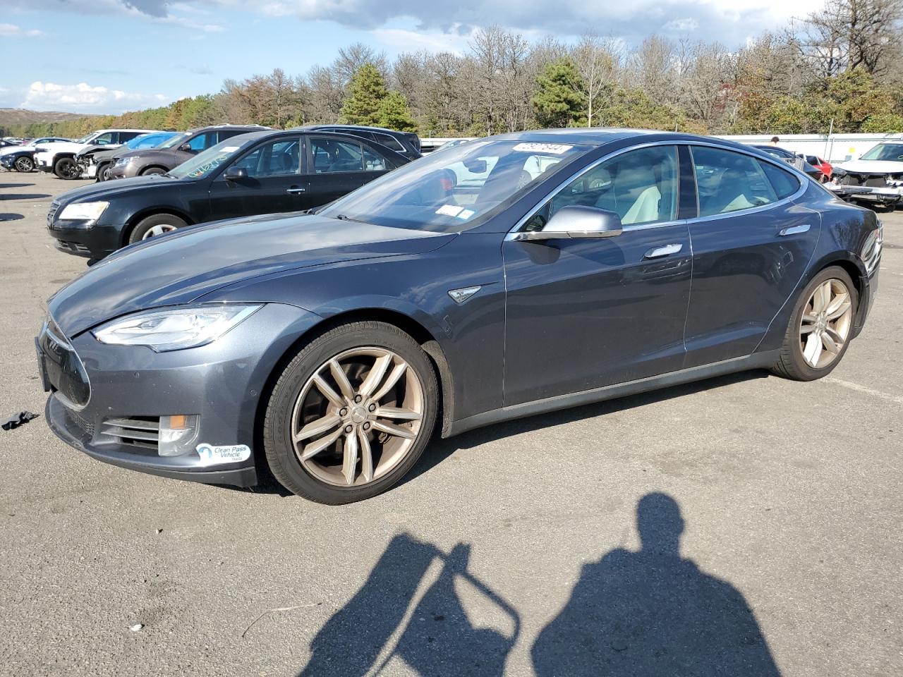 5YJSA1E25FF111921 2015 TESLA MODEL S - Image 1