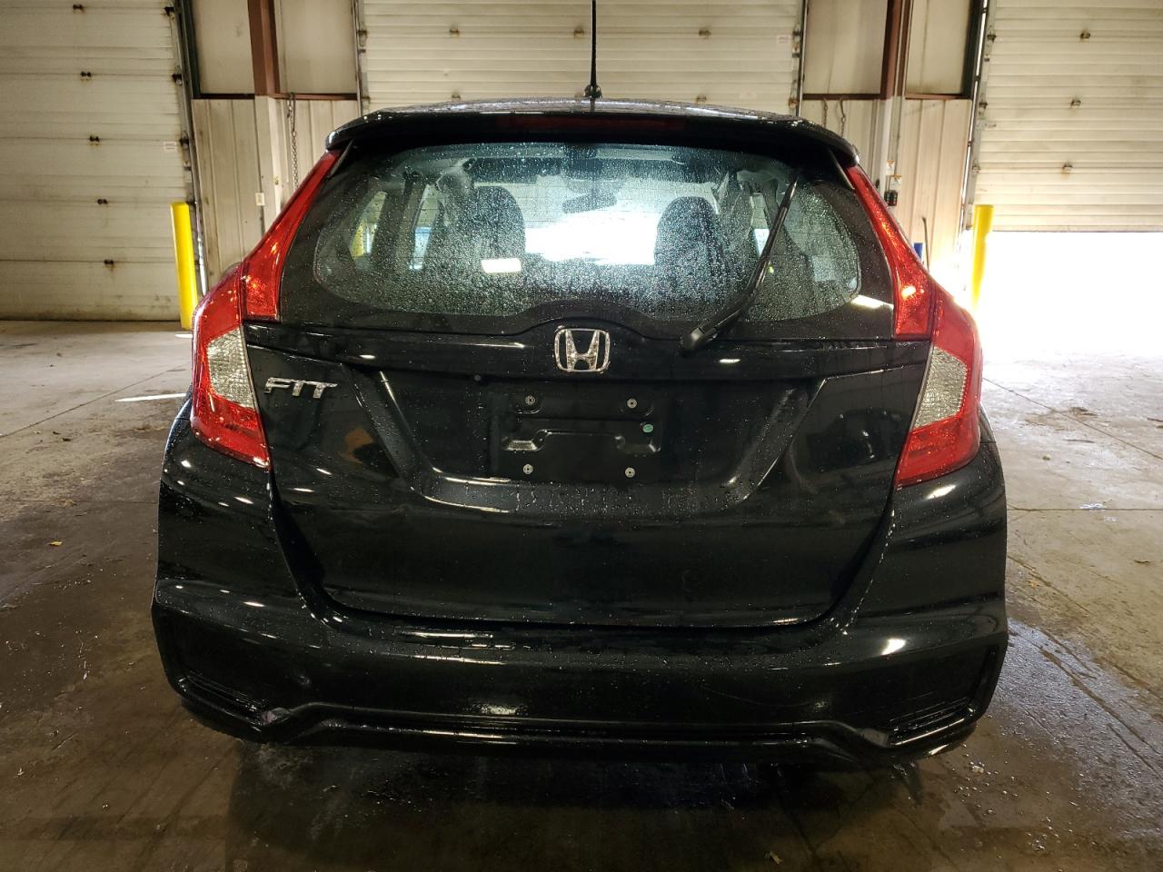 2019 Honda Fit Lx VIN: 3HGGK5H40KM740128 Lot: 76018044