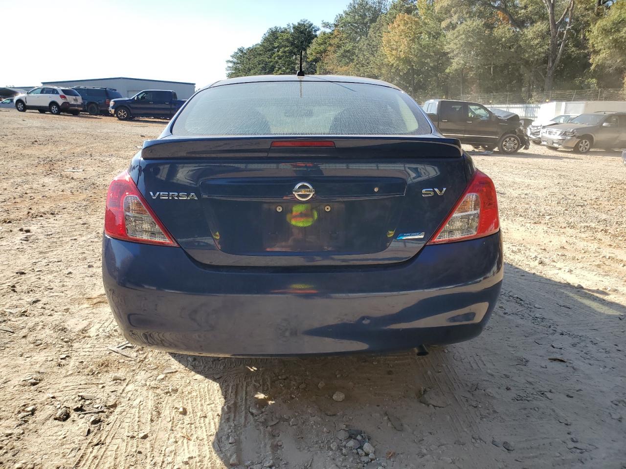 2013 Nissan Versa S VIN: 3N1CN7AP8DL818994 Lot: 76767454