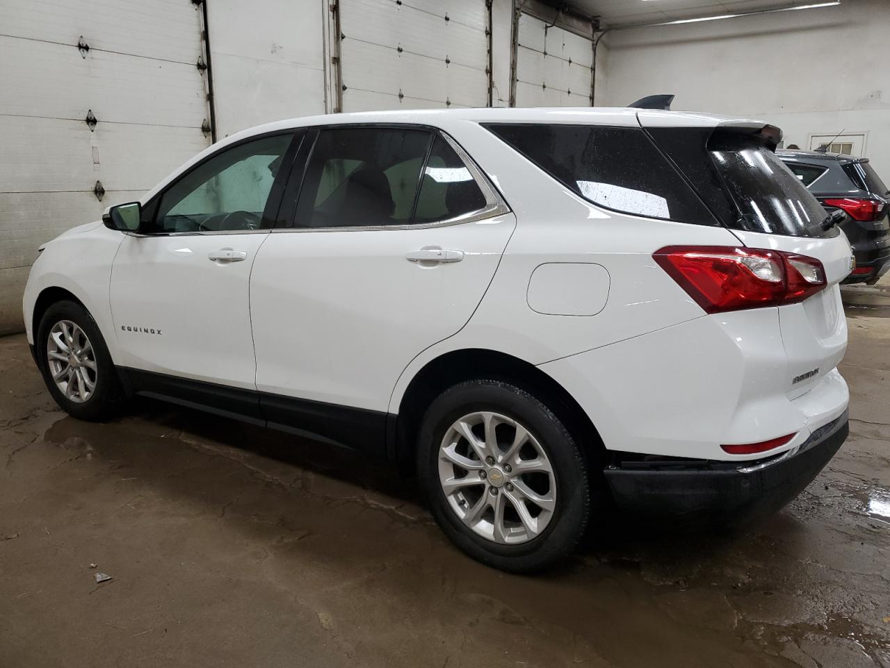 2019 Chevrolet Equinox - Image 2