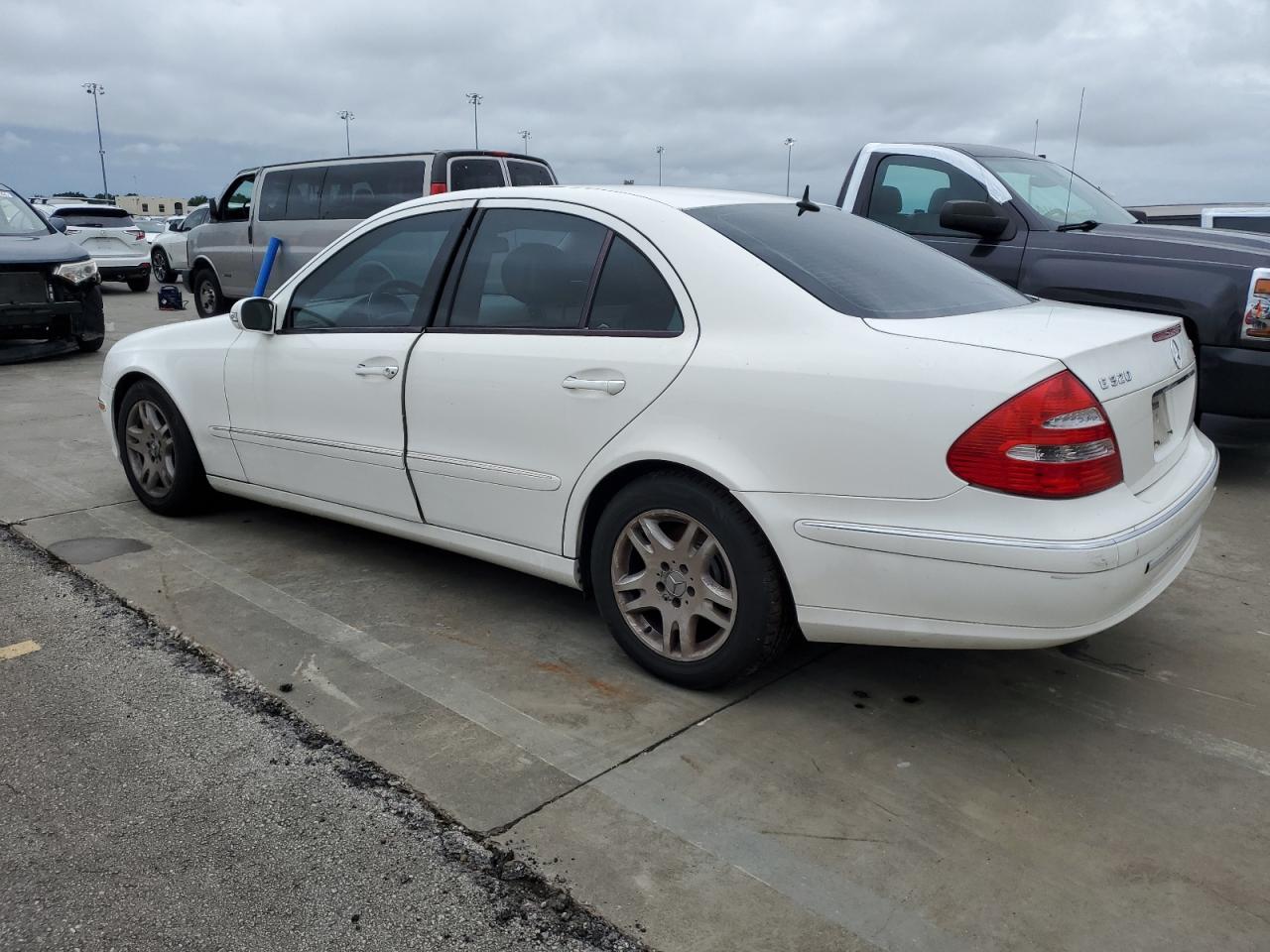 2006 Mercedes-Benz E-klasse - Image 2