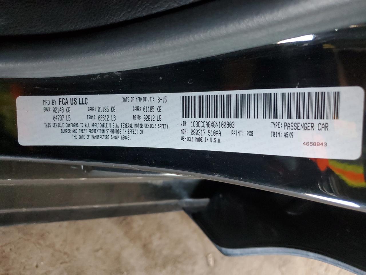 2016 Chrysler 200 - Image 12