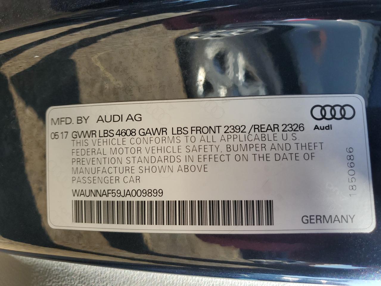 WAUNNAF59JA009899 2018 Audi A5 Premium