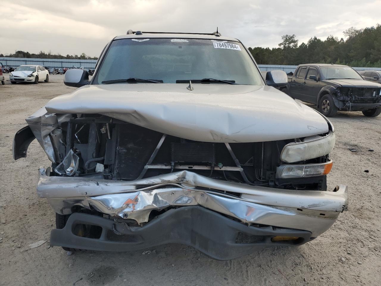 2004 Chevrolet Tahoe - Image 5