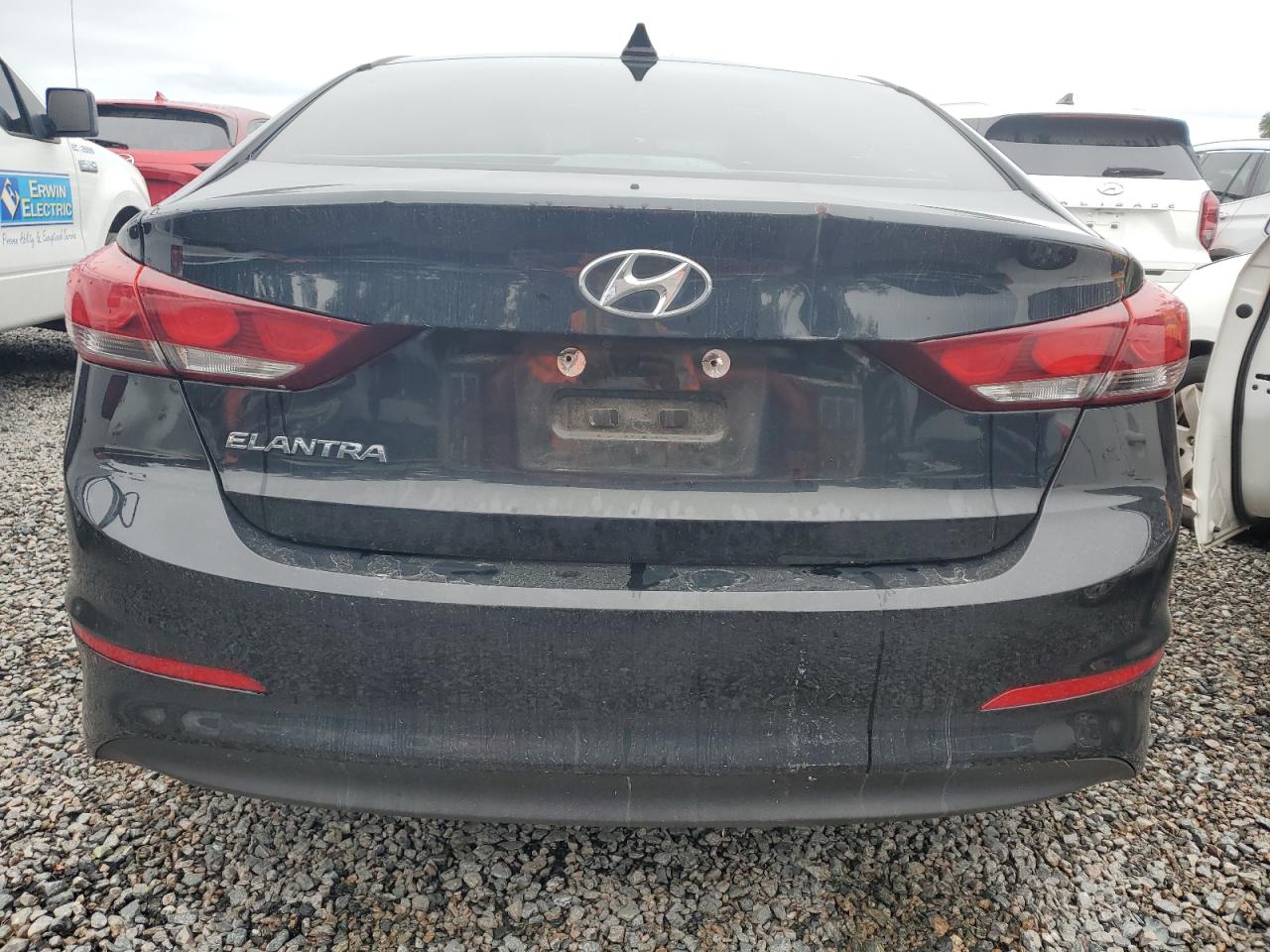 5NPD84LF4HH063957 2017 Hyundai Elantra Se