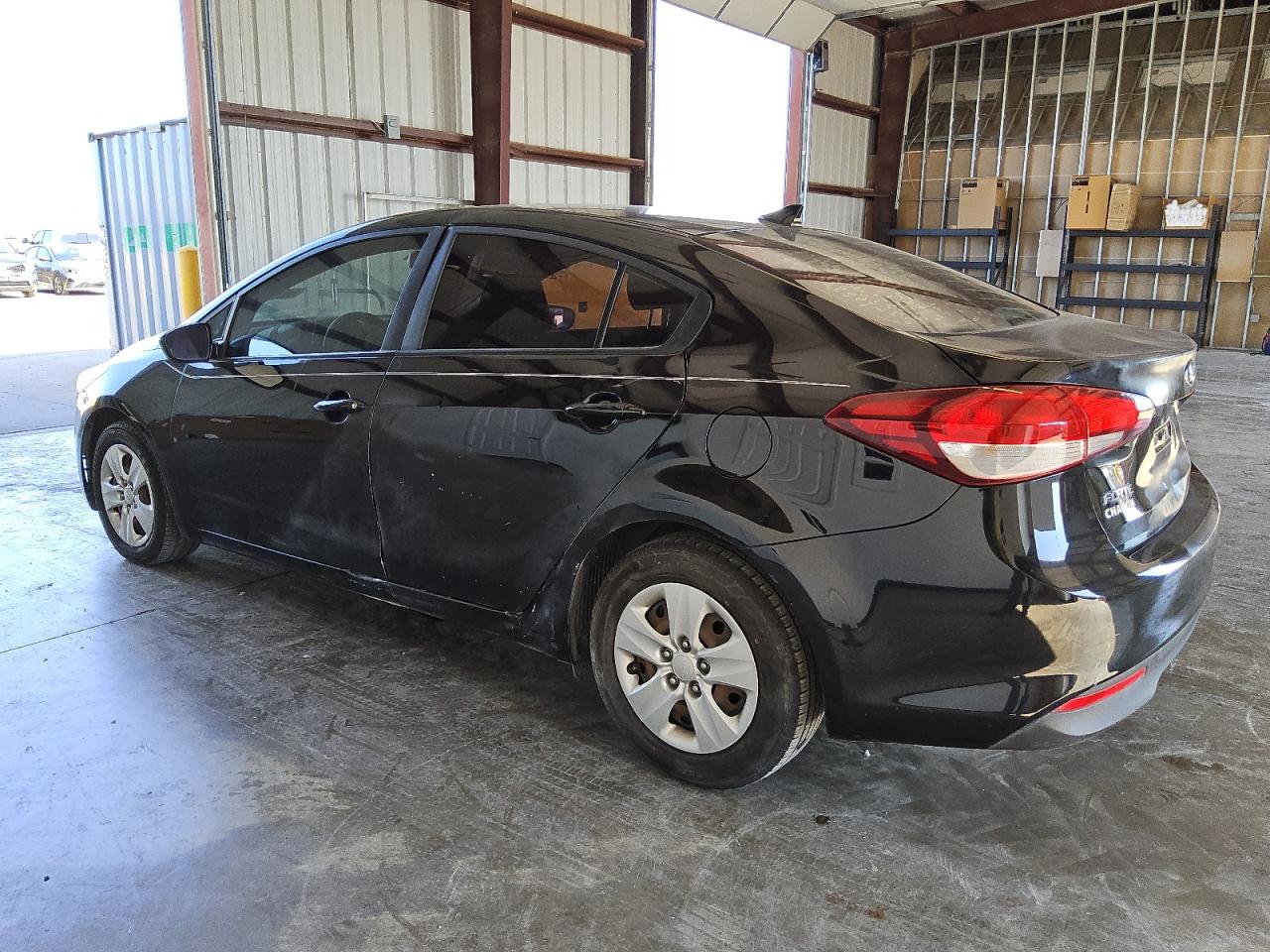 2017 Kia Forte - Image 2