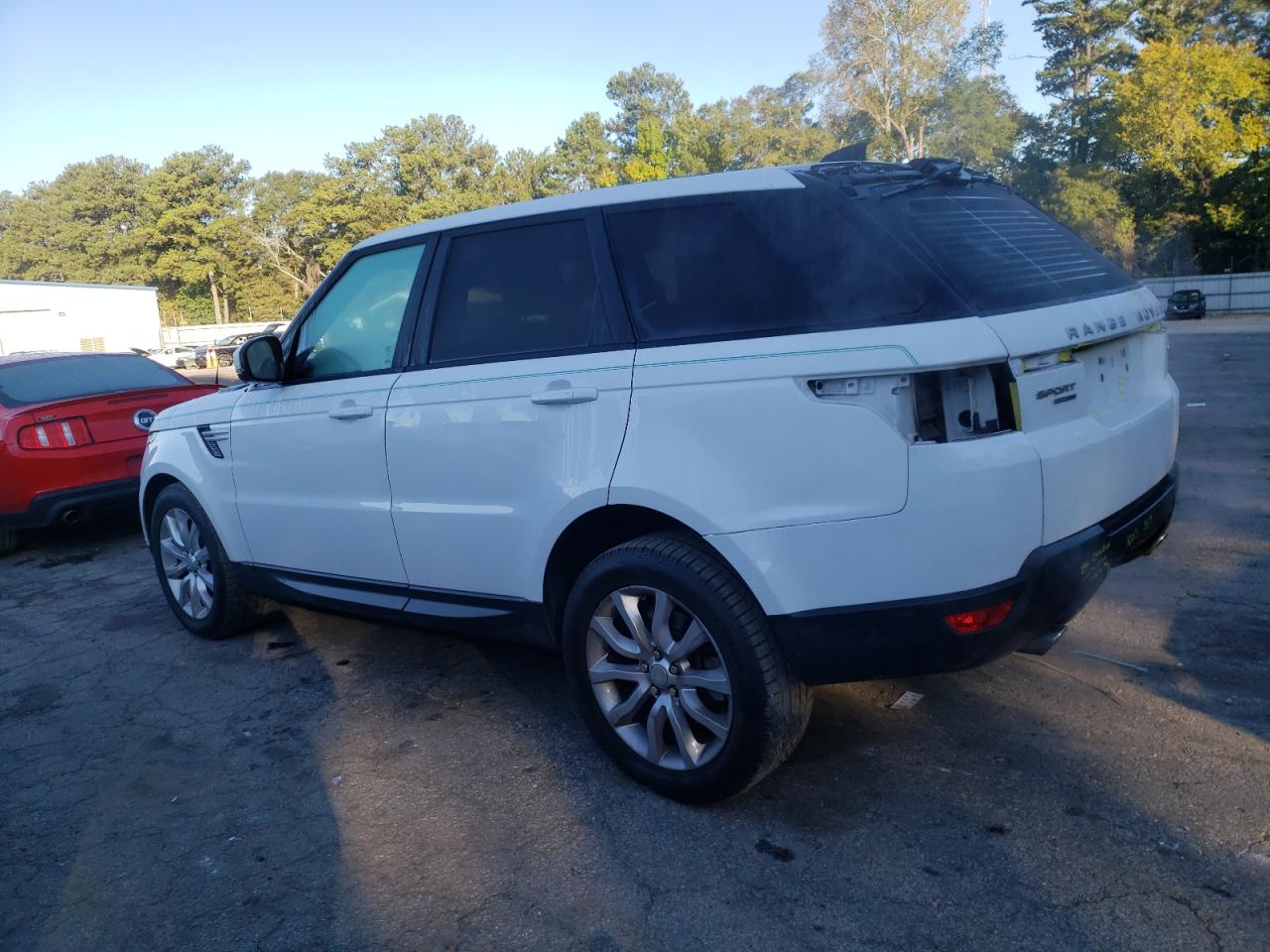 2017 Land Rover Range Rover - Image 2