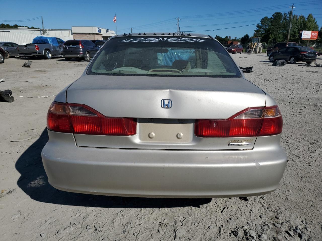 2000 Honda Accord Se VIN: 1HGCG5670YA044646 Lot: 76286124